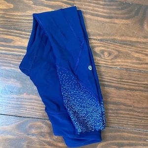 Lululemon size 4 purple leggings